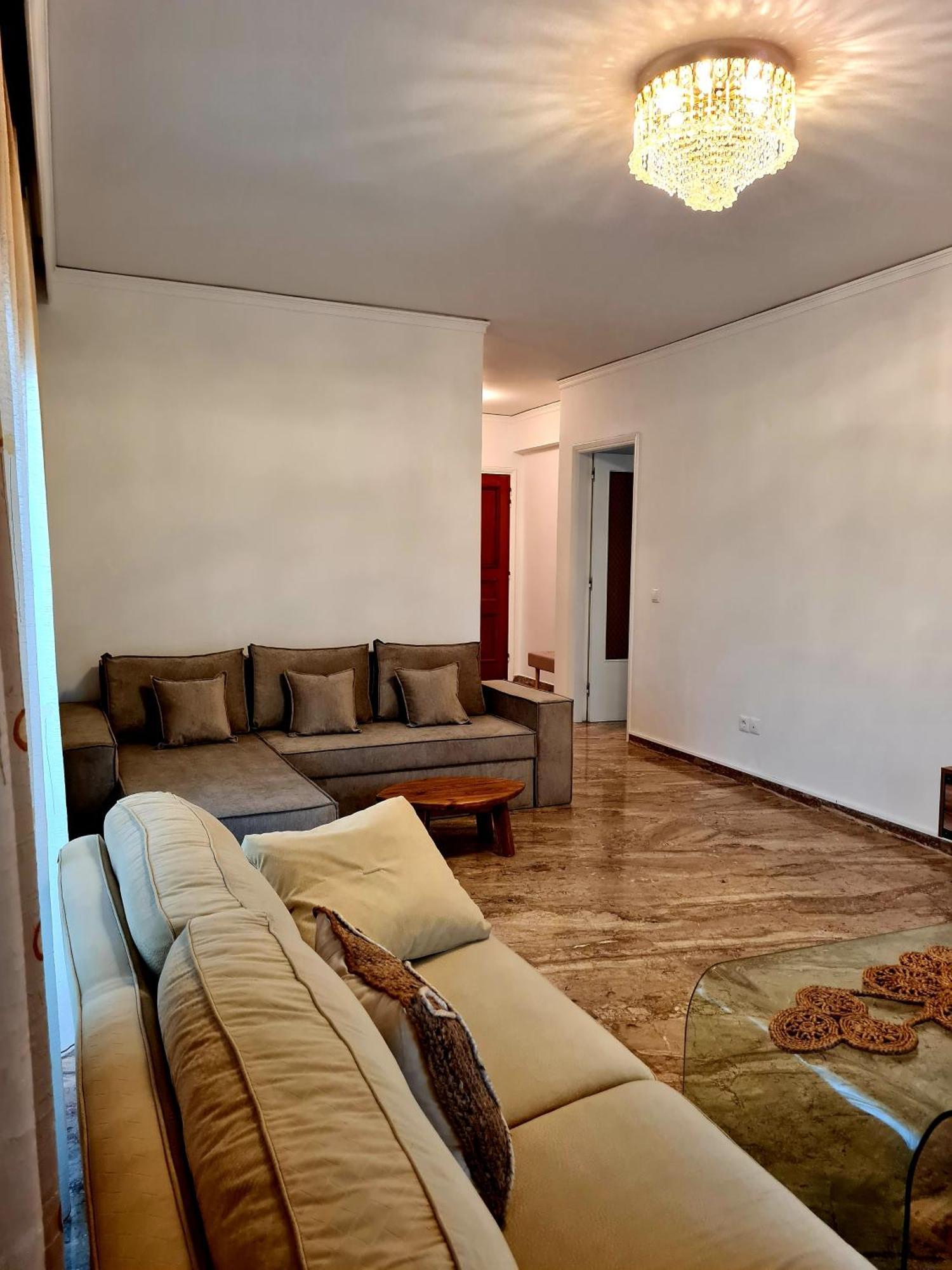 Center Luxury Spacious A&m Rhodes City