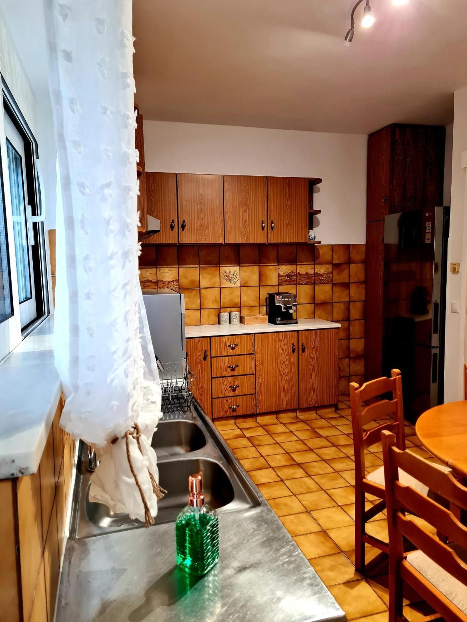 Center Luxury Spacious A&m Apartment Rhodes City