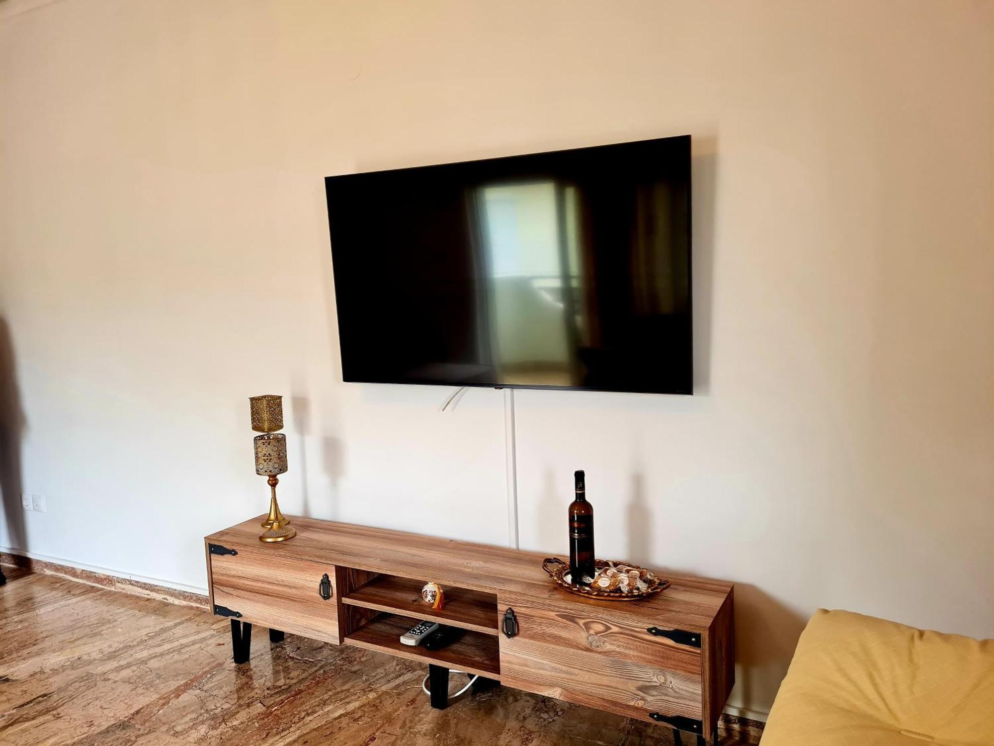 Apartment Center Luxury Spacious A&m